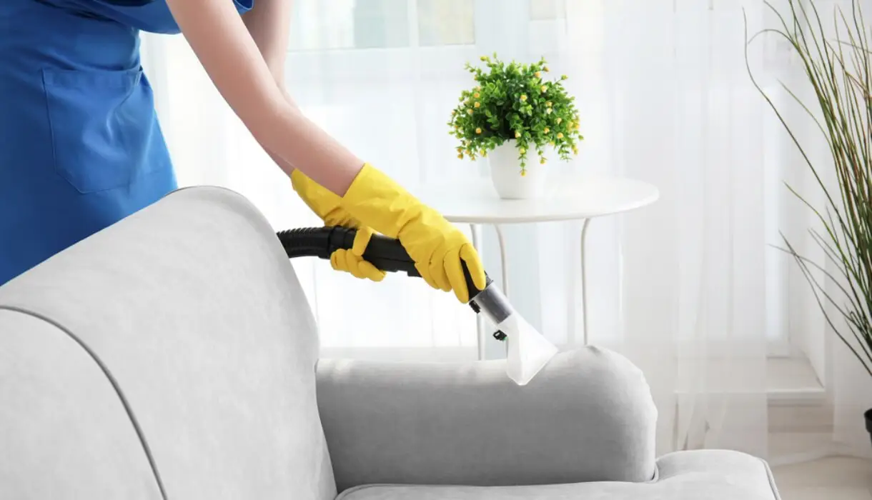 Dubinsko pranje namestaja